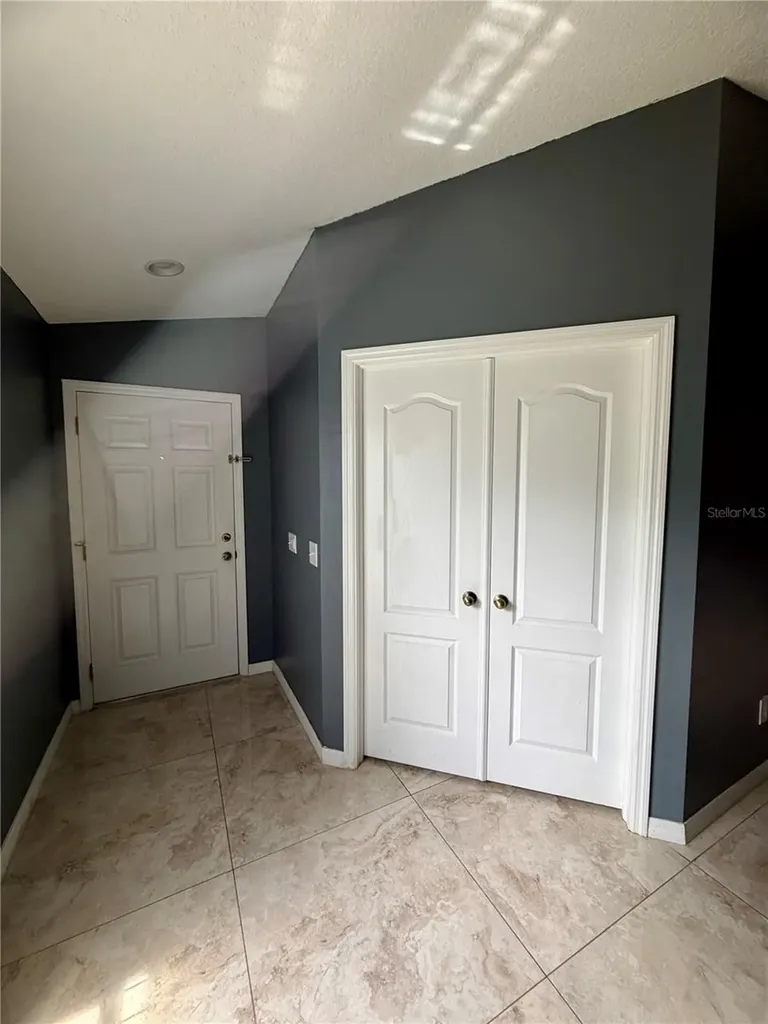 4316 Old Waverly Court Wesley Chapel FL 33543