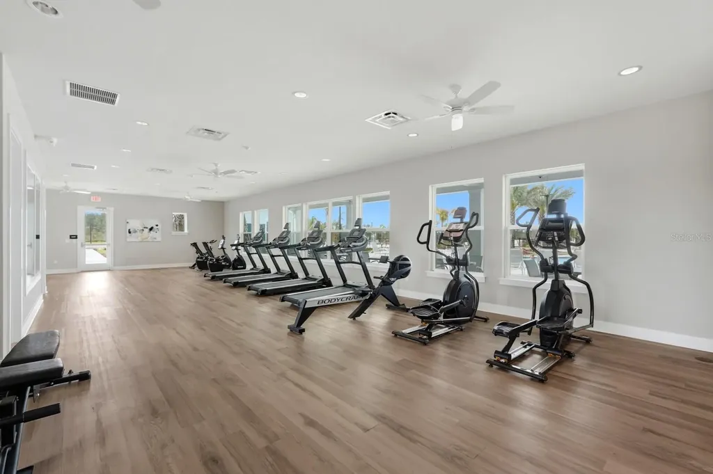 8 Crosscut Court Palm Coast FL 32137