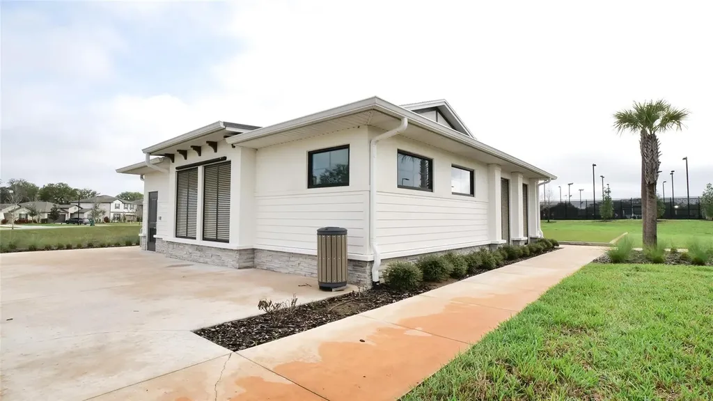 6300 Beverly Hills Drive Zephyrhills FL 33541