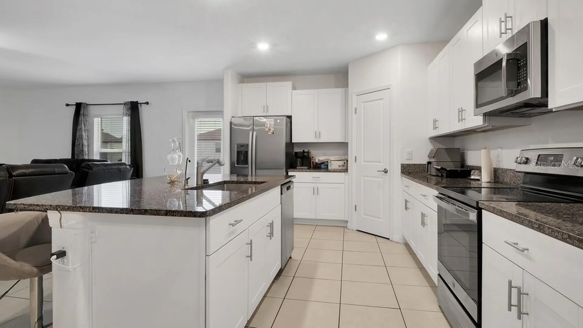 6300 Beverly Hills Drive Zephyrhills FL 33541