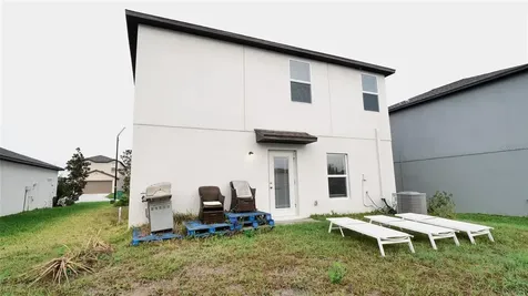 6300 Beverly Hills Drive Zephyrhills FL 33541