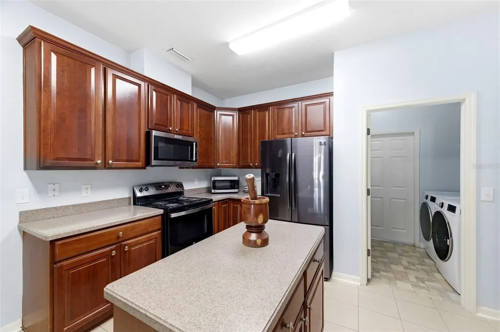 6823 Green Heron Drive Wesley Chapel FL 33545