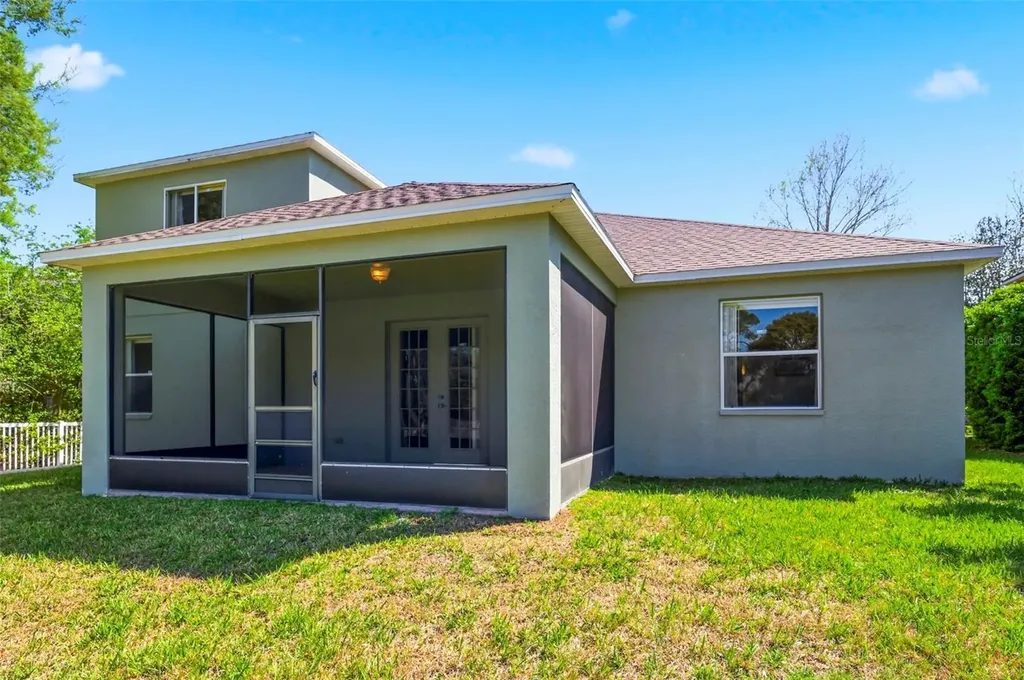 6823 Green Heron Drive Wesley Chapel FL 33545