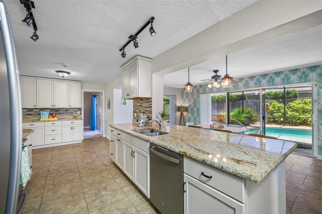 3749 Mckay Creek Drive Largo FL 33770