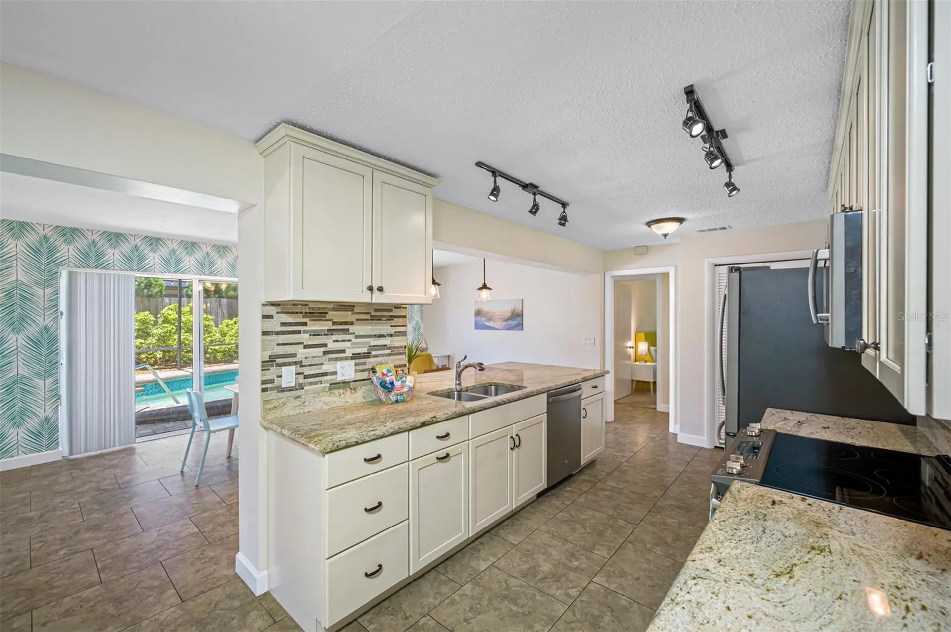 3749 Mckay Creek Drive Largo FL 33770