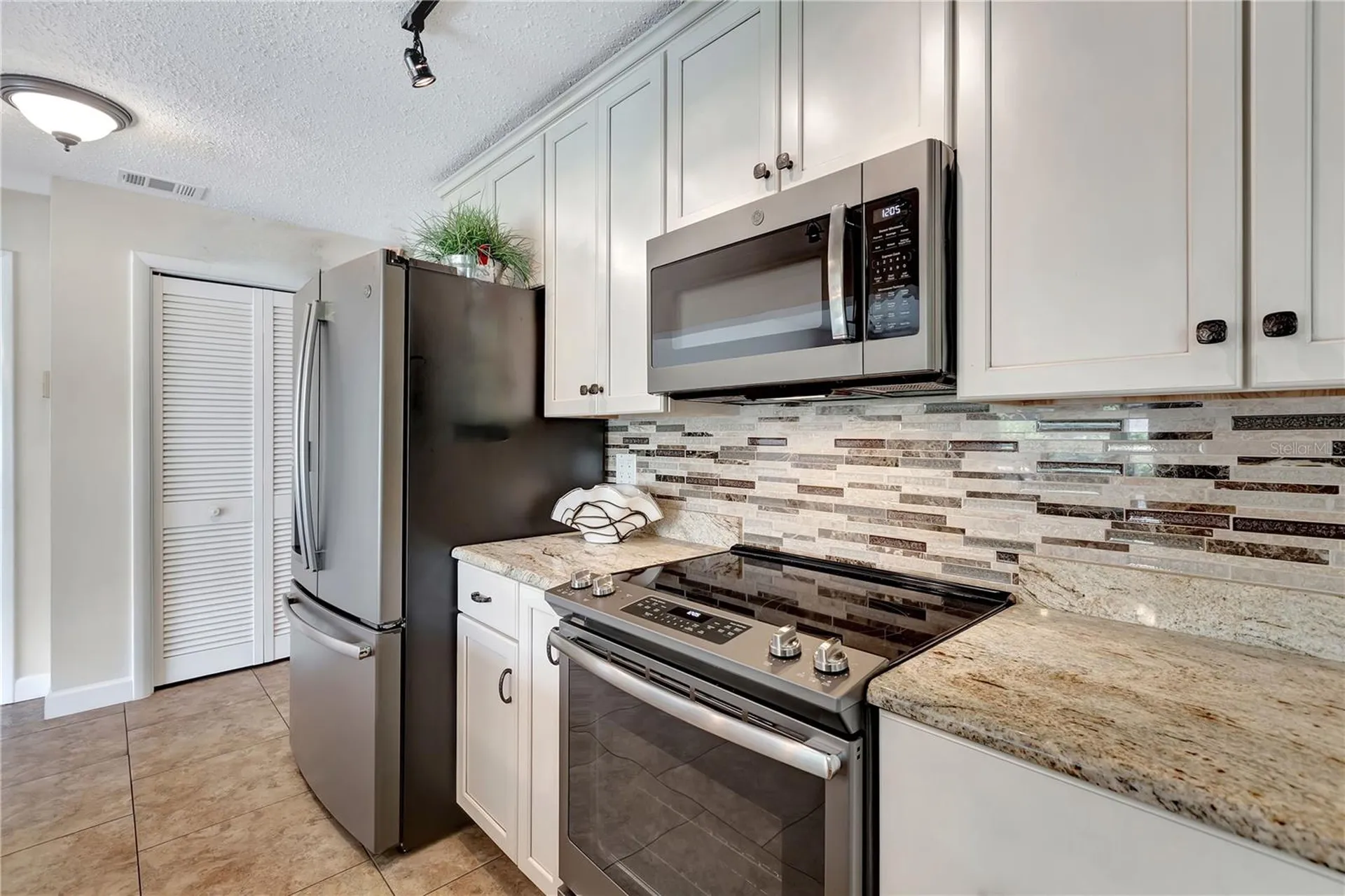 3749 Mckay Creek Drive Largo FL 33770