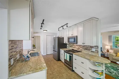 3749 Mckay Creek Drive Largo FL 33770