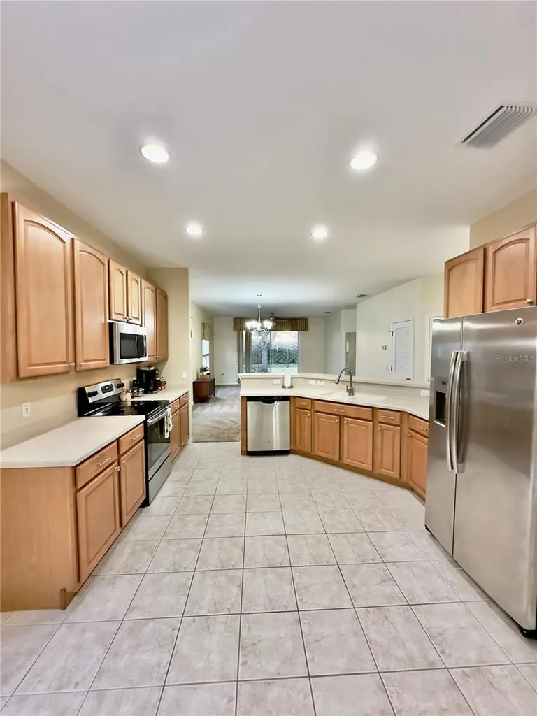 10222 Devonshire Lake Drive Tampa FL 33647