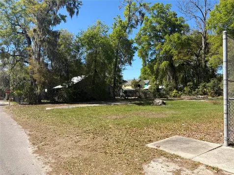 402 SW 7th Place Gainesville FL 32601