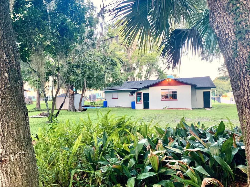 701 S Delaware Avenue Deland FL 32720