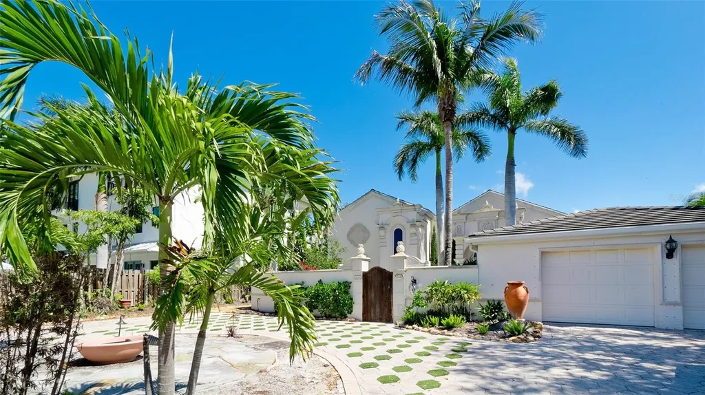 8213 Midnight Pass Road Sarasota FL 34242