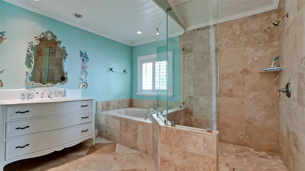 8213 Midnight Pass Road Sarasota FL 34242