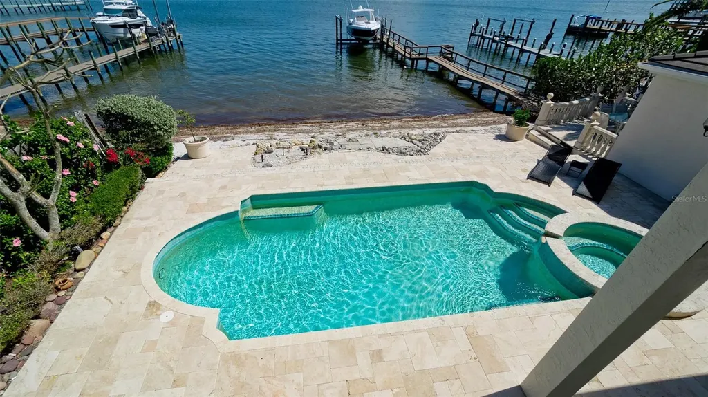8213 Midnight Pass Road Sarasota FL 34242