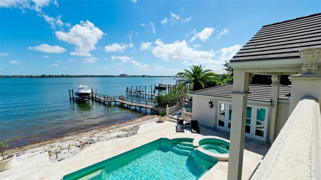 8213 Midnight Pass Road Sarasota FL 34242