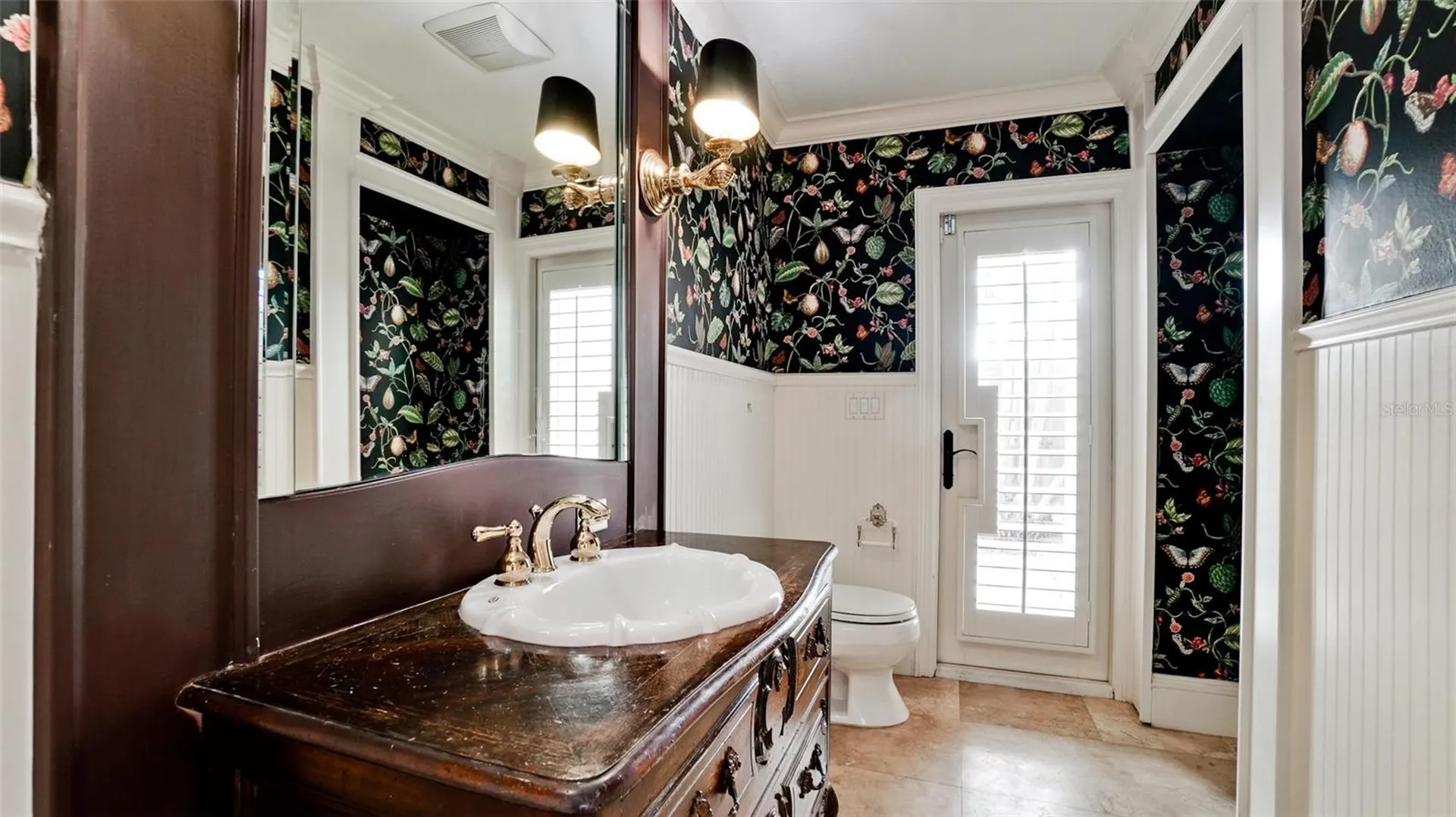 8213 Midnight Pass Road Sarasota FL 34242