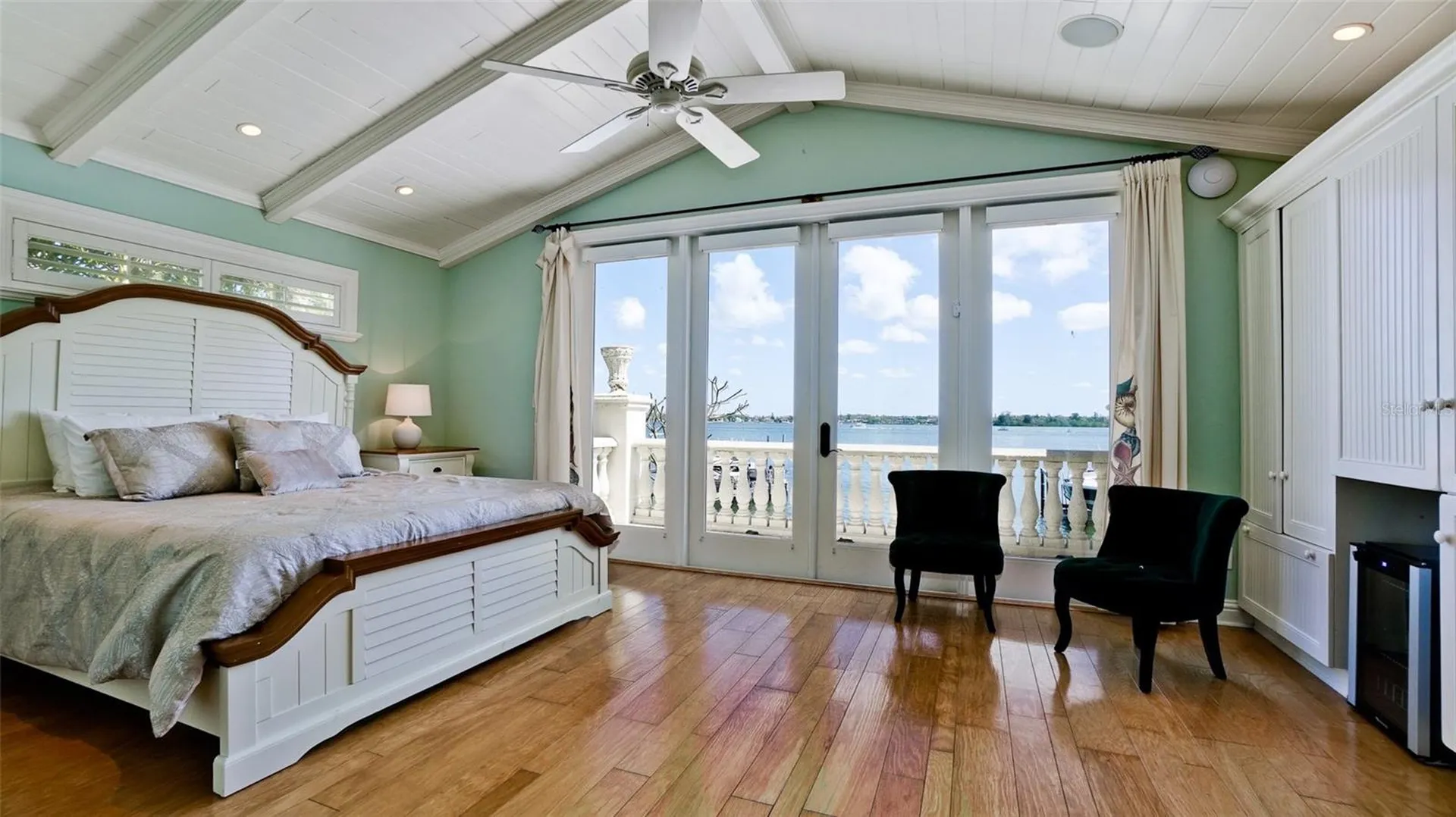 8213 Midnight Pass Road Sarasota FL 34242