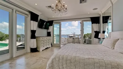 8213 Midnight Pass Road Sarasota FL 34242