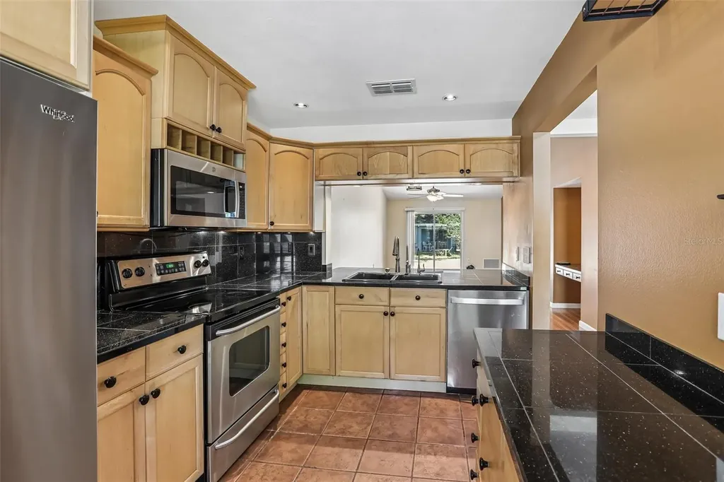 1393 Kittery Court Safety Harbor FL 34695