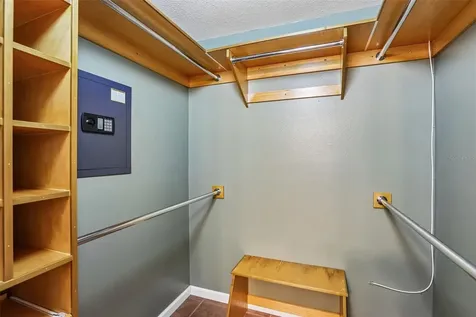 1393 Kittery Court Safety Harbor FL 34695