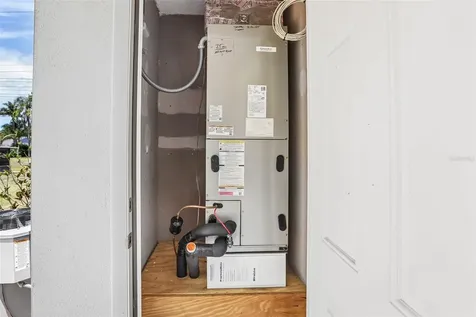 1393 Kittery Court Safety Harbor FL 34695