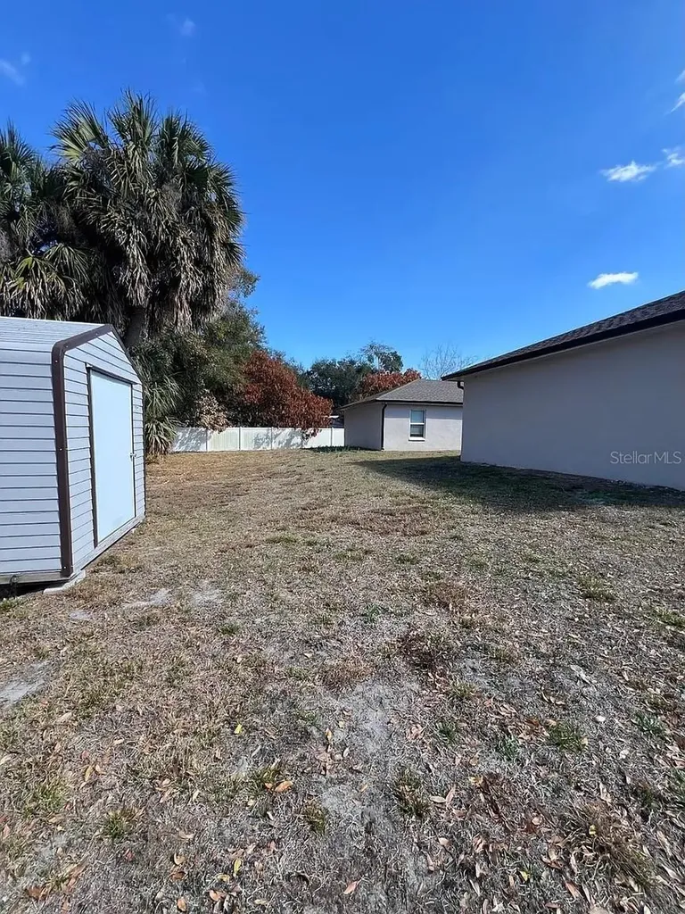 640 E Grapefruit Avenue Lake Alfred FL 33850