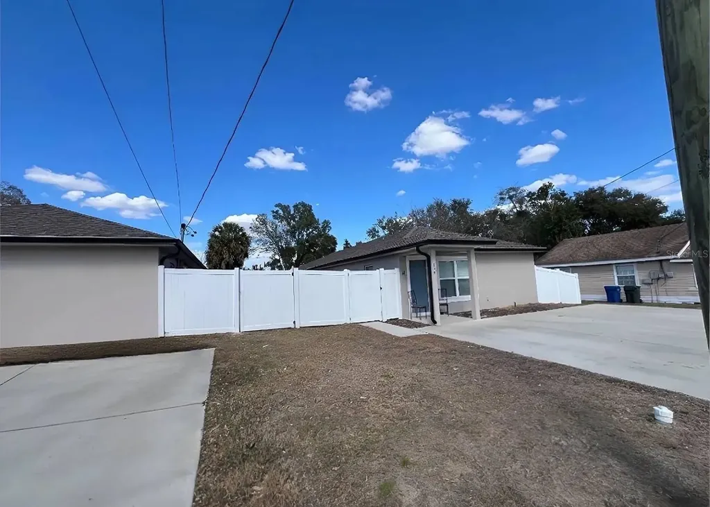 640 E Grapefruit Avenue Lake Alfred FL 33850