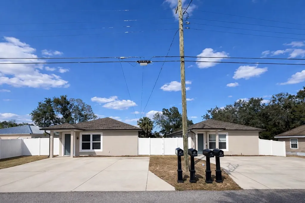640 E Grapefruit Avenue Lake Alfred FL 33850