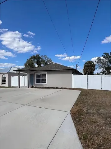 640 E Grapefruit Avenue Lake Alfred FL 33850