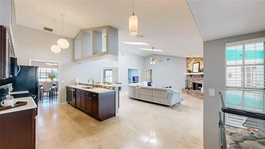 7433 Megan Elissa Lane Orlando FL 32819