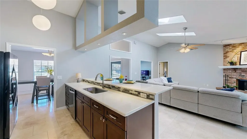 7433 Megan Elissa Lane Orlando FL 32819