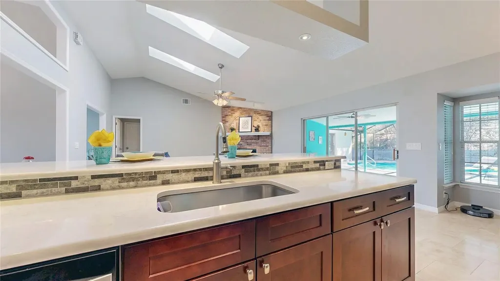 7433 Megan Elissa Lane Orlando FL 32819