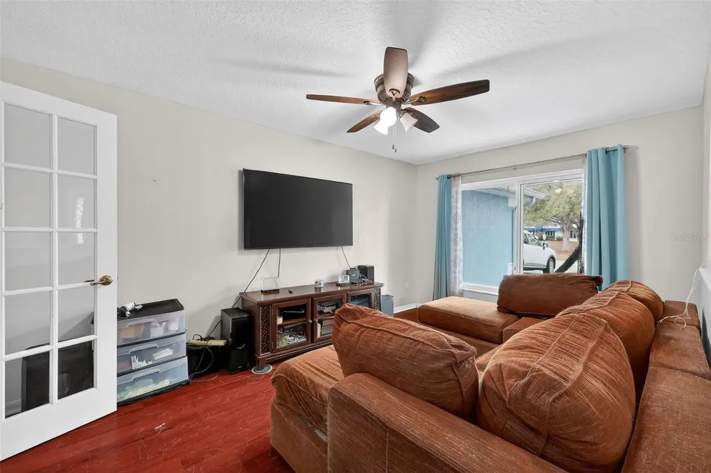 566 SW Sea Holly Terrace Port St Lucie FL 34984