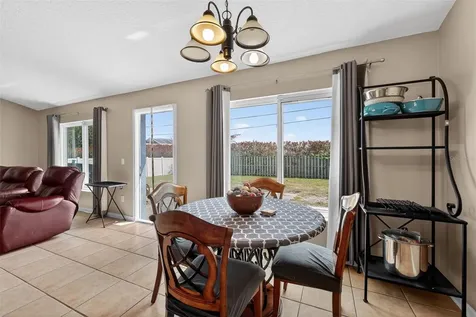 566 SW Sea Holly Terrace Port St Lucie FL 34984