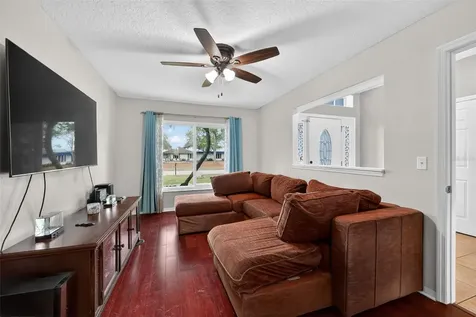 566 SW Sea Holly Terrace Port St Lucie FL 34984