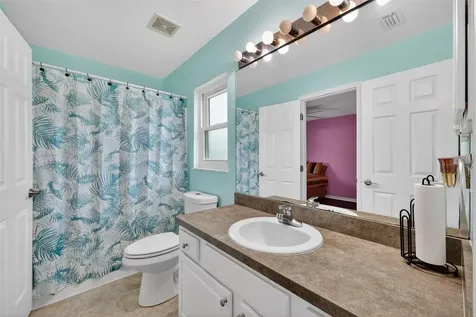 566 SW Sea Holly Terrace Port St Lucie FL 34984