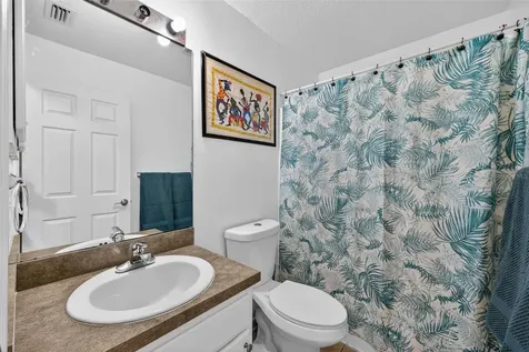 566 SW Sea Holly Terrace Port St Lucie FL 34984