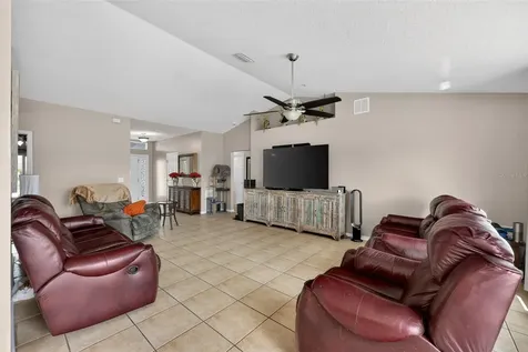 566 SW Sea Holly Terrace Port St Lucie FL 34984