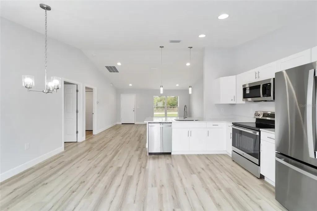 16098 SW 42nd Terrace Ocala FL 34473