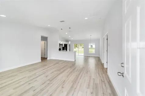 16098 SW 42nd Terrace Ocala FL 34473