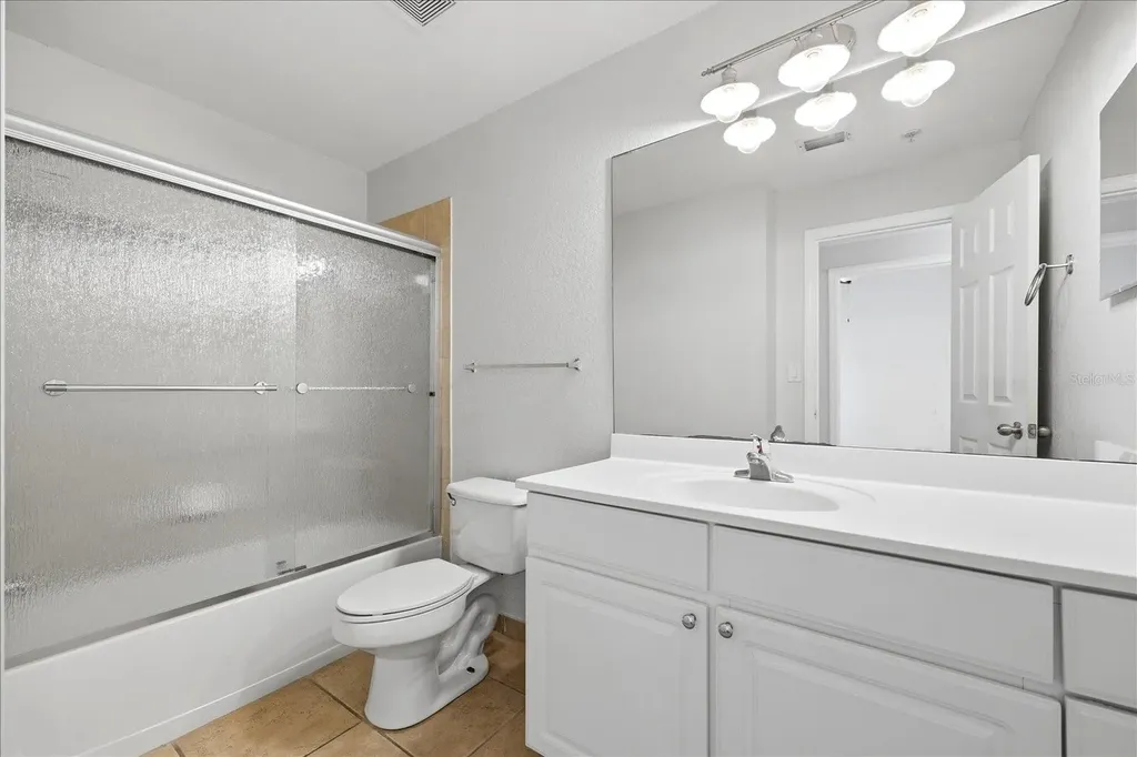 5202 Hampton Beach Place Tampa FL 33609
