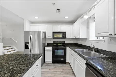 5202 Hampton Beach Place Tampa FL 33609