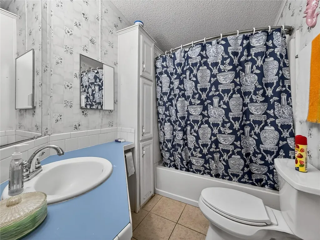 1923 Leesburg Boulevard Fruitland Park FL 34731