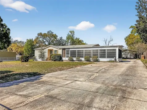 1923 Leesburg Boulevard Fruitland Park FL 34731