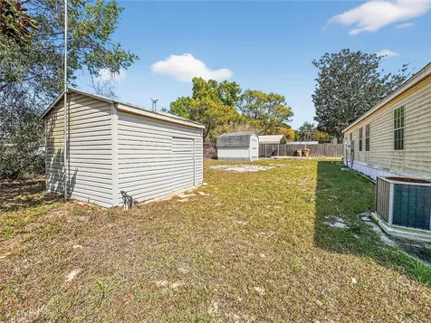 1923 Leesburg Boulevard Fruitland Park FL 34731