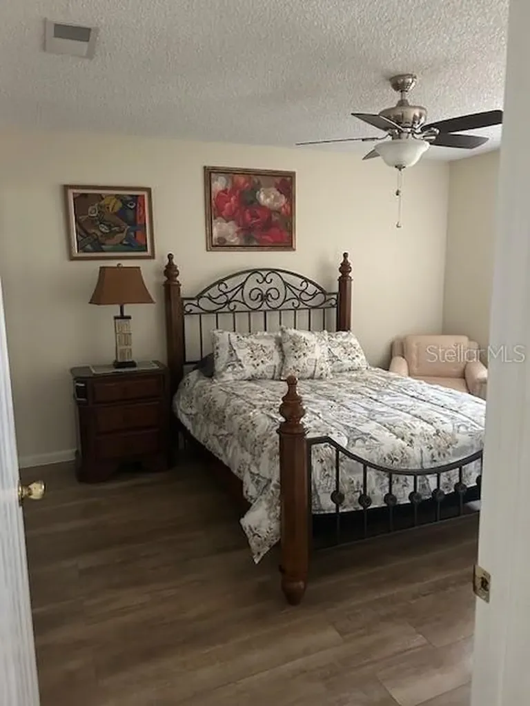 9748 SW 97 Street Ocala FL 34481