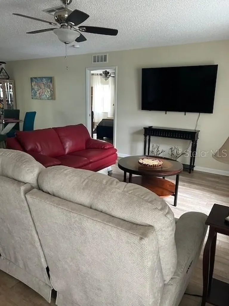 9748 SW 97 Street Ocala FL 34481