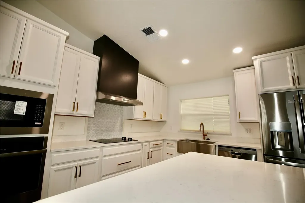 2235 Wautoma Place Orlando FL 32818
