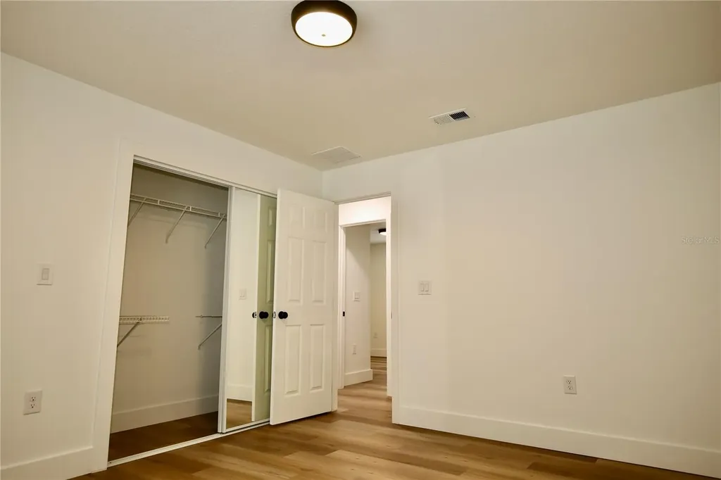 2235 Wautoma Place Orlando FL 32818