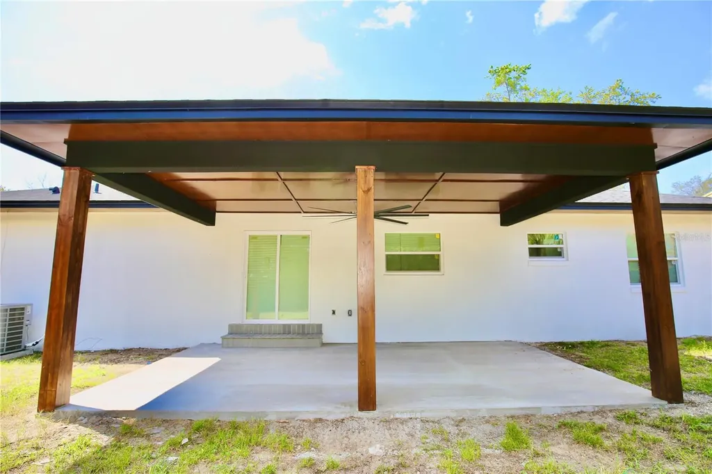 2235 Wautoma Place Orlando FL 32818