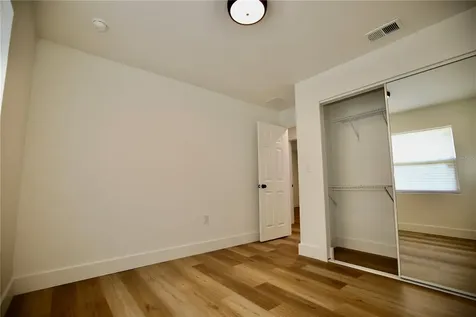 2235 Wautoma Place Orlando FL 32818